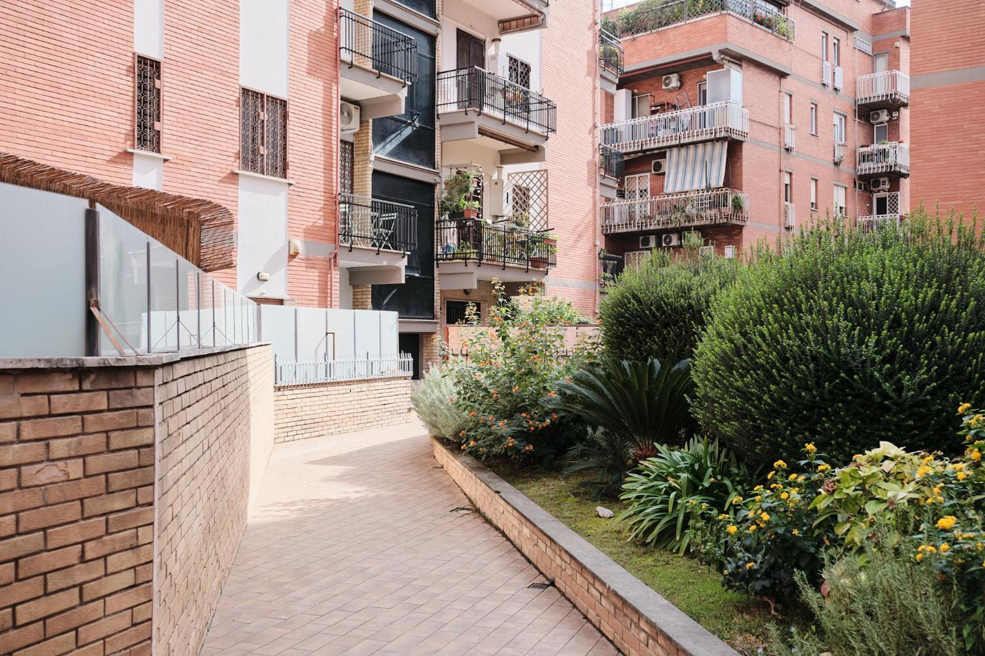 Parcheggio Gratuito, Wi-Fi -Netflix & Ac Apartment Rome Exterior photo