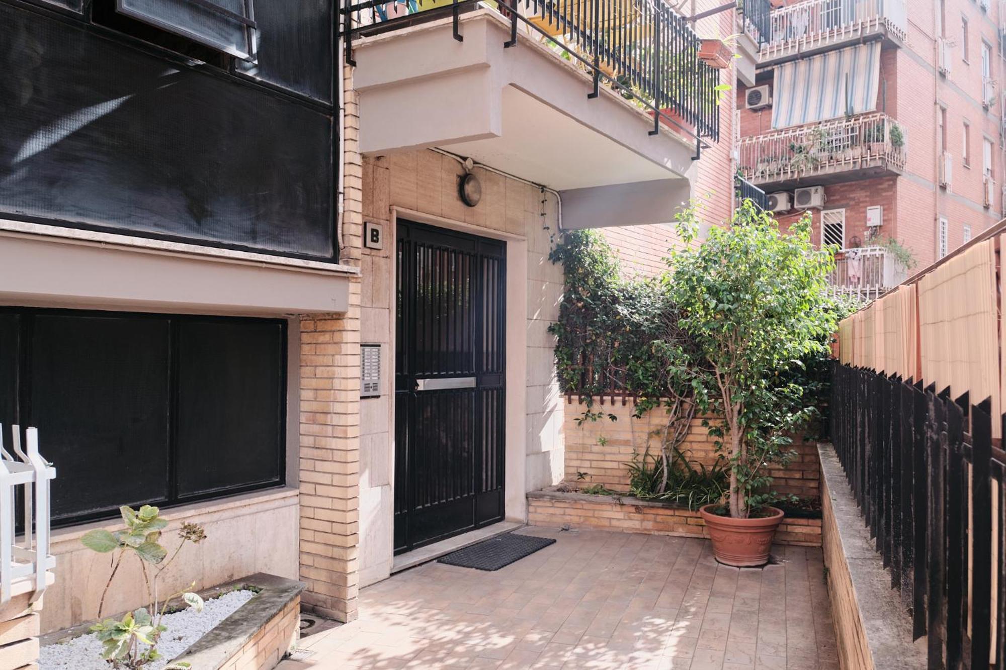 Parcheggio Gratuito, Wi-Fi -Netflix & Ac Apartment Rome Exterior photo